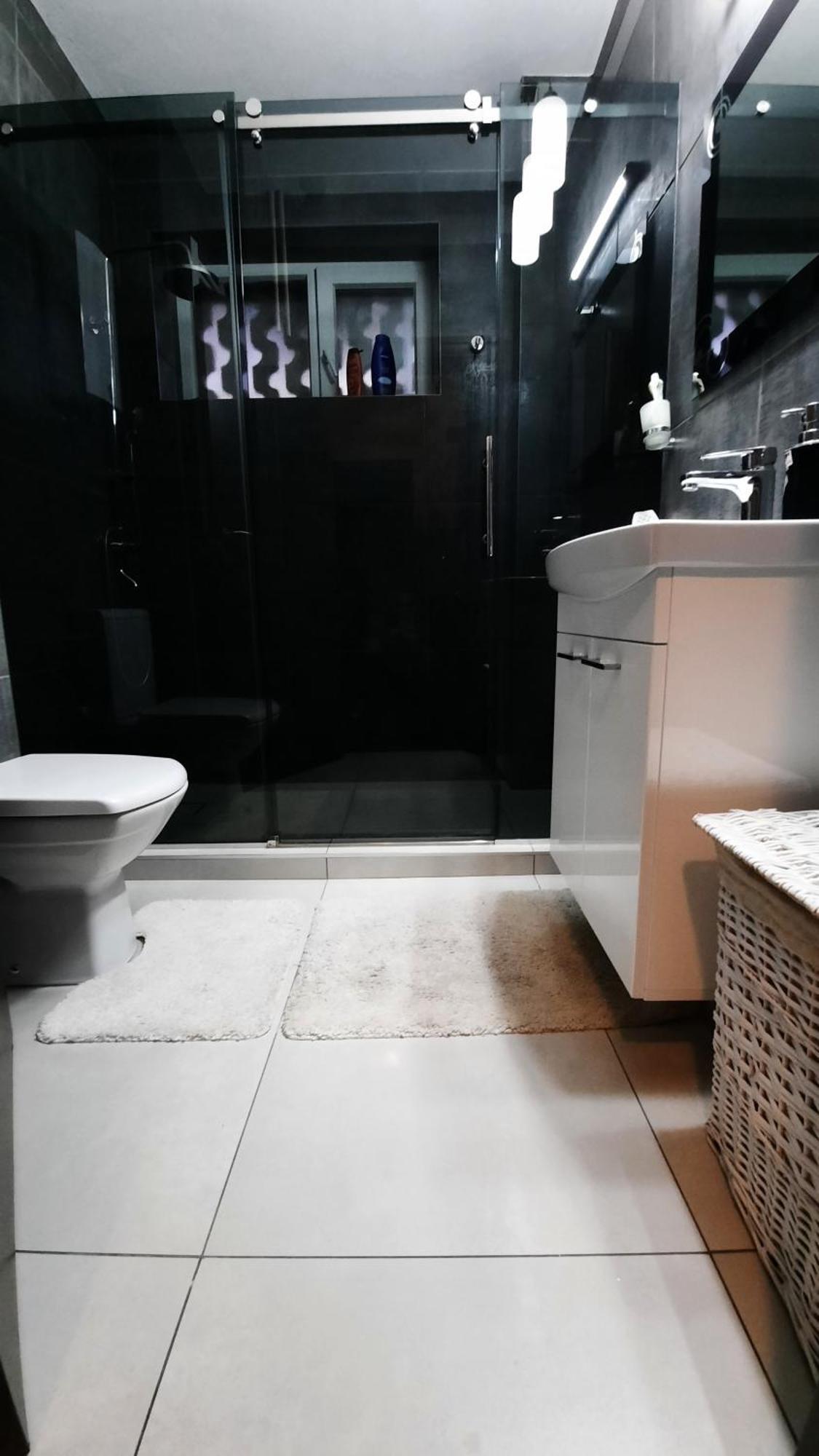 Stan Na Dan Apartman D Lux Jacuzzi Kragujevac Exterior foto
